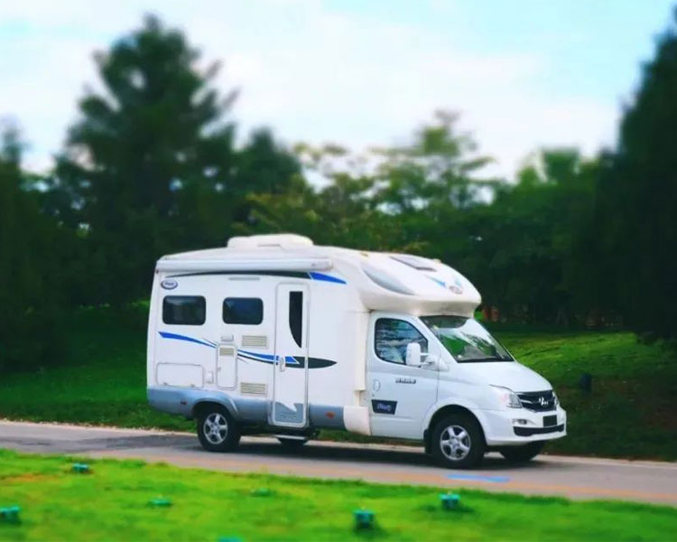 榆次亚特自行式房车 蜗牛旅居 a型亚特自行式房车